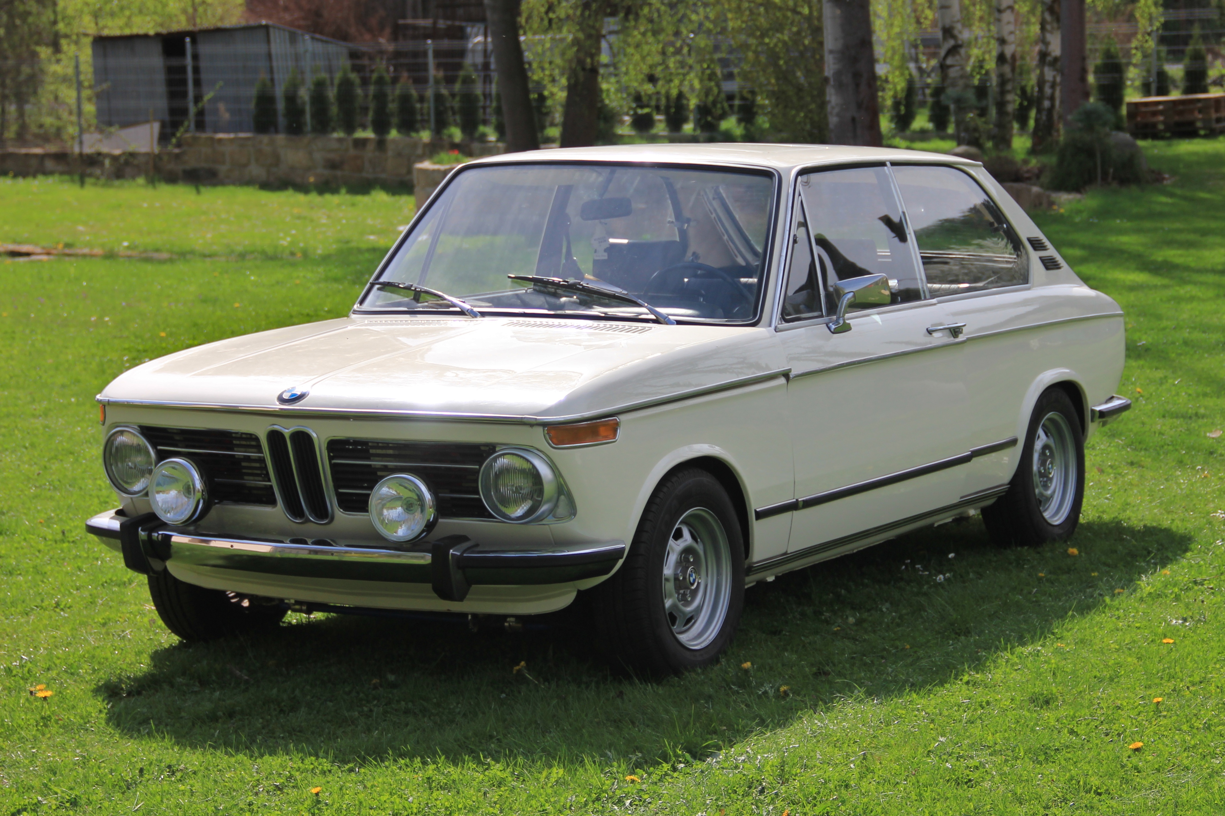 BMW 2002 Touring